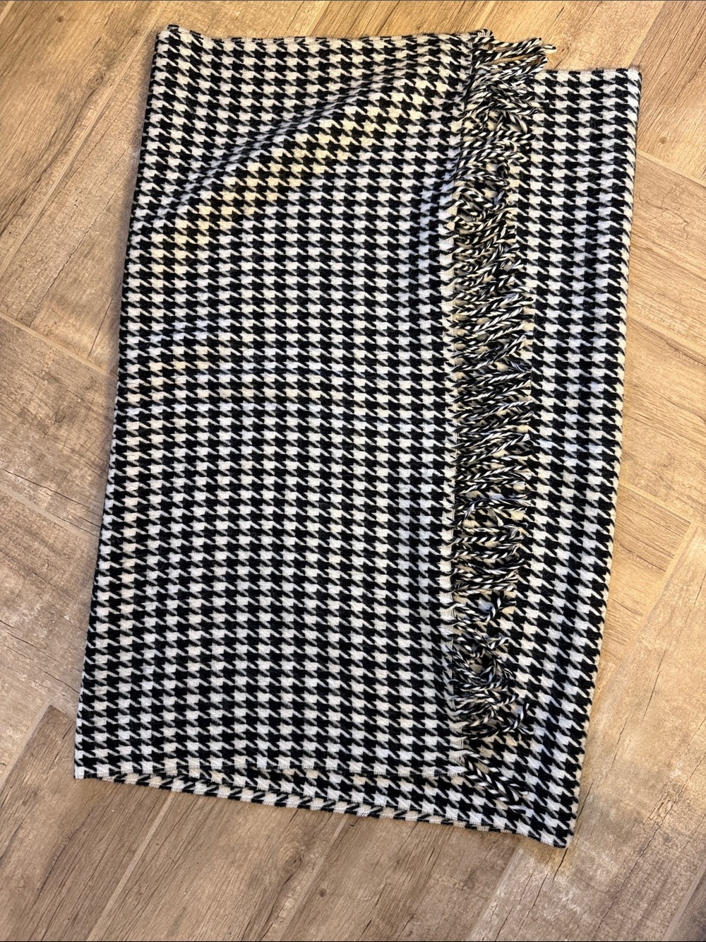 Houndstooth Shawl